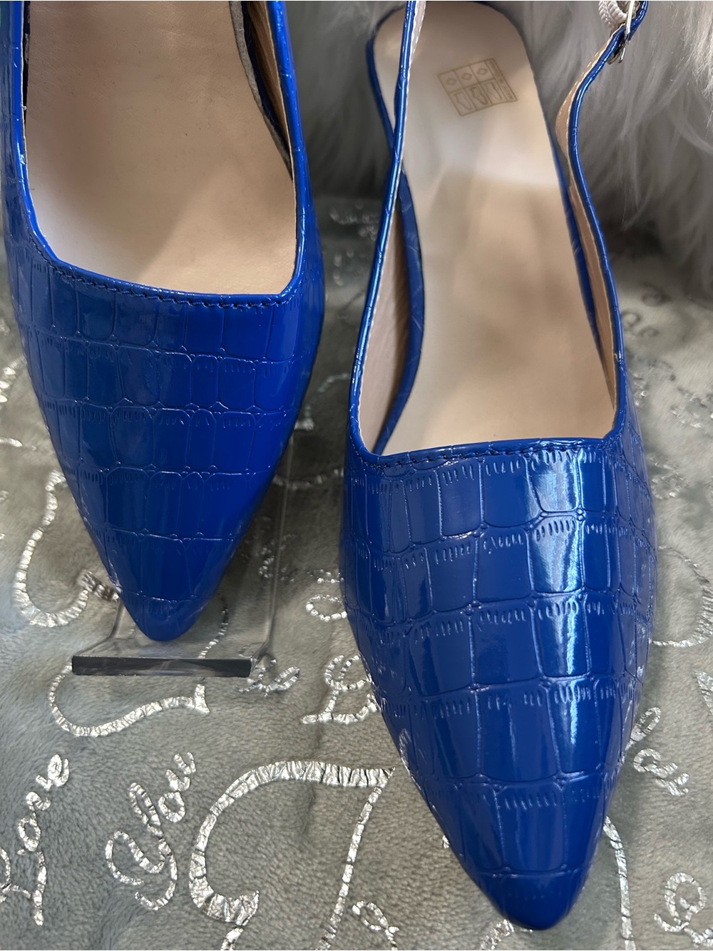 NEW Croc-Embossed Slingback Pointed Toe Flats - Royal Blue, Size 11 - Picture 2 of 6
